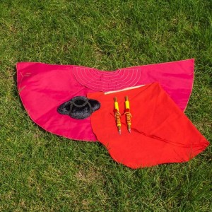 Pack capote, muleta y banderillas para niño.