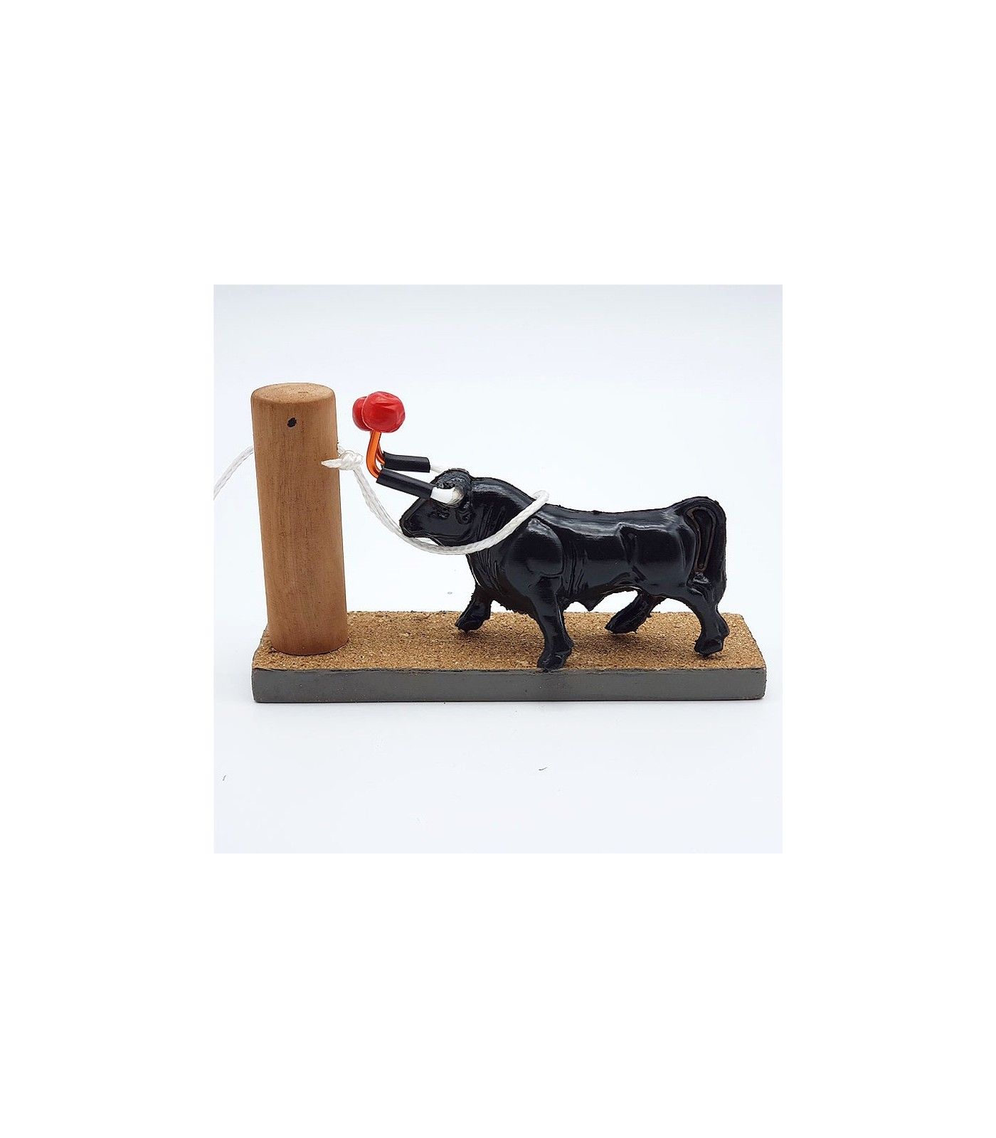Bull bottle with pylon  - 1