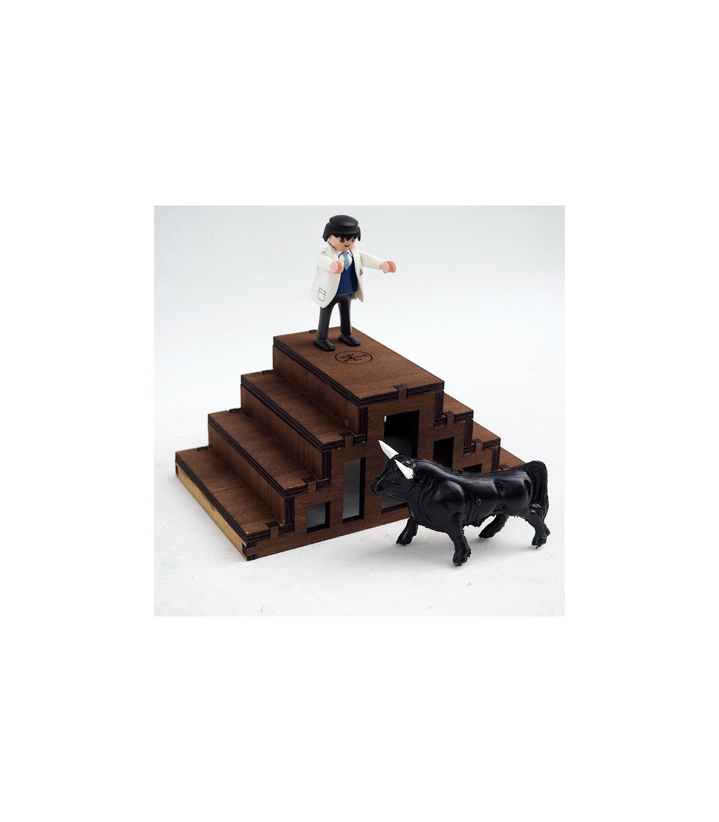 Juguete taurino escalera