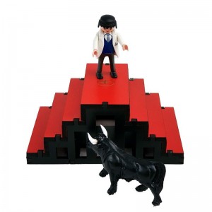 Jouet de tauromachie: Pyramide pour taureaux