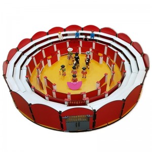 Arène de 80 cm. avec des gradins complets