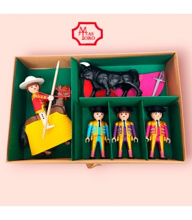 copy of Playmobil bullfighters, with chopper and four bullfighters