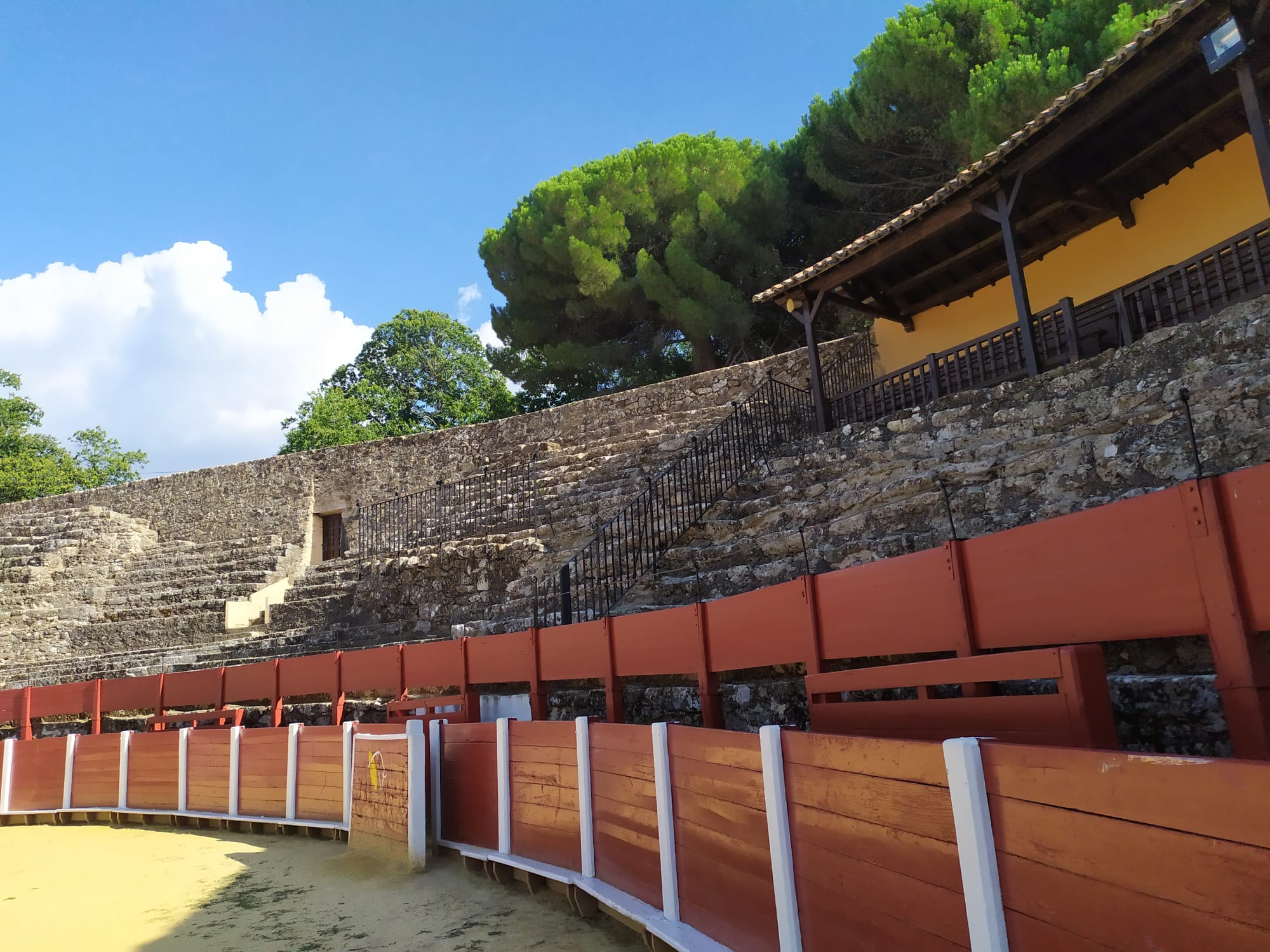 Esta es la primera plaza de toros que existió en España